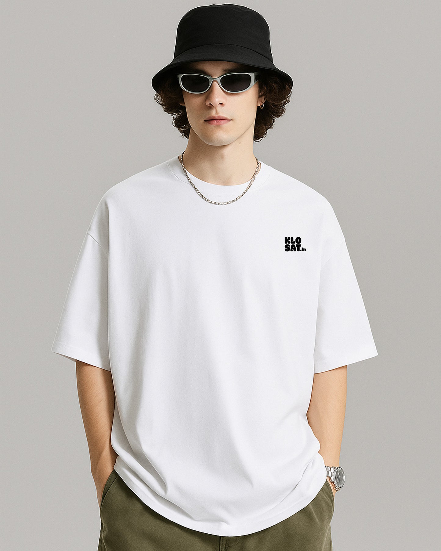 RED Sports Car - Manifestation Oversized Tee